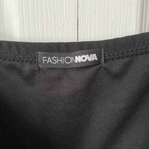 Black Dress - Picture 3 of 3